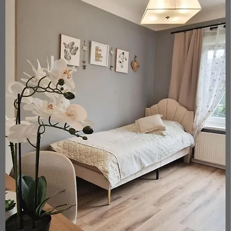 My Bed Bergedorf By Gugu Bed & Breakfast
